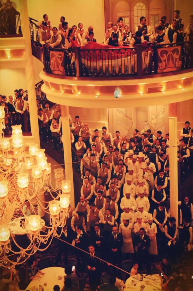 遇姐妹们的旅行也很精彩！ky开元棋牌邮轮上没有艳(图4)