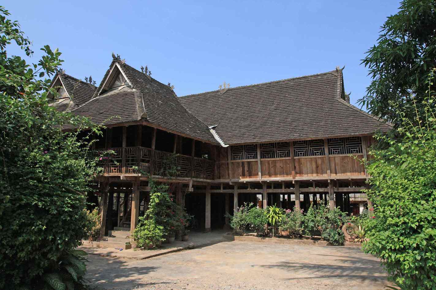 跟着美盈国旅向导吃遍地道傣味不踩坑ky开元棋牌版纳必打卡美食榜单出炉(图3)