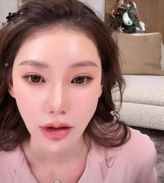 娃同住曝张兰住富人区还透露二月行程开元ky棋牌马筱梅正面回应不和俩(图2)